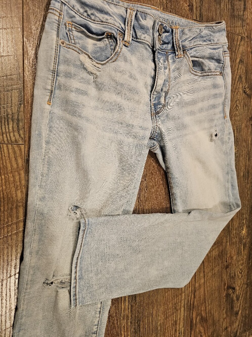 Light Blue Distressed Artist Crop Jeans Women's Size 6
